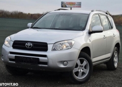 Toyota RAV-4