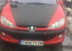 Dezmembrez Peugeot 206 cc Fab 2003 2.0 i