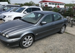 Jaguar X-Type