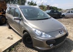 Dezmembrez Peugeot 307 sw 1,6 i facelift